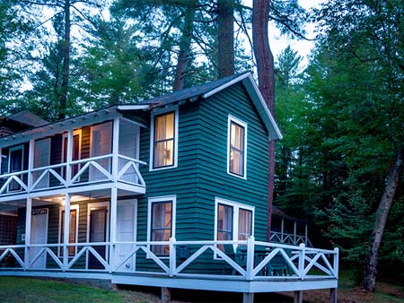 Adirondack Lodging